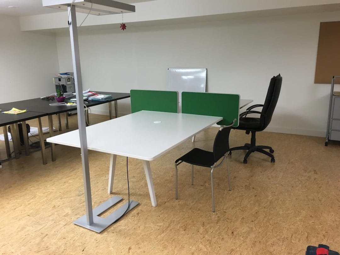 Neue Tische für das Sitzungszimmer (2016)